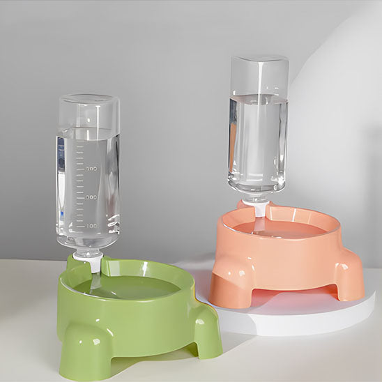 design distributeur eau chat