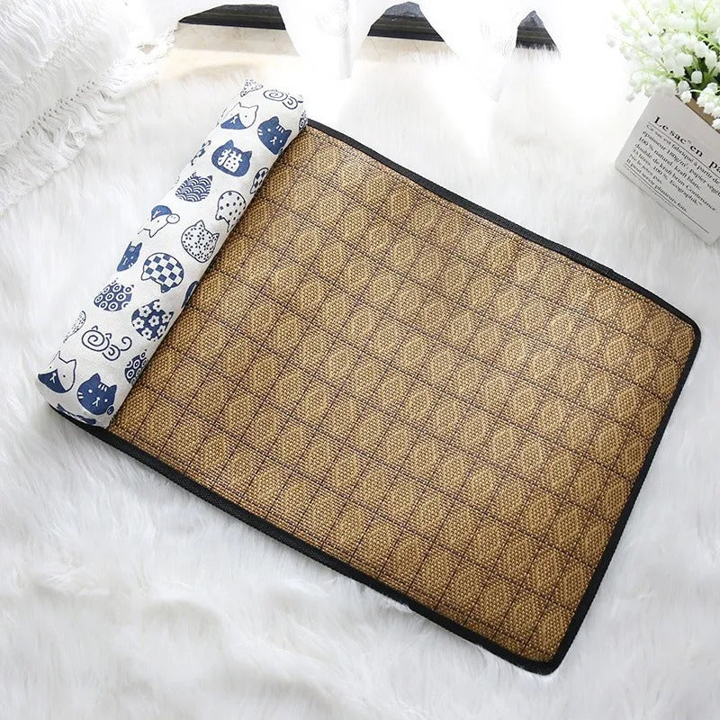 Tapis_rafraichissant_chat_blanc
