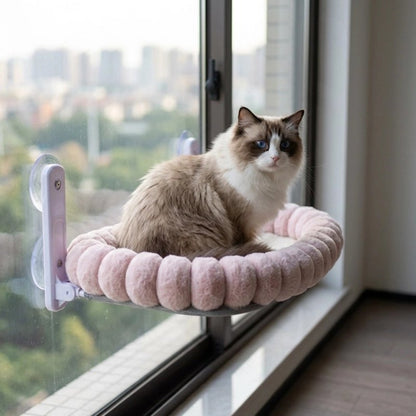 chat pose sur  son Hamac fenetre pour Chat pose sur la fenetre 