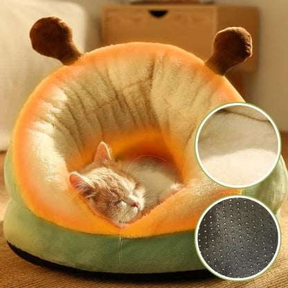 chat dors dans panier pour chats