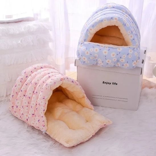 chaton panier bleu et rose