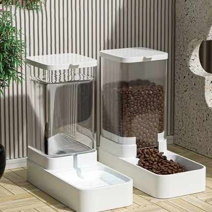 Distributeur de croquettes pour chat 