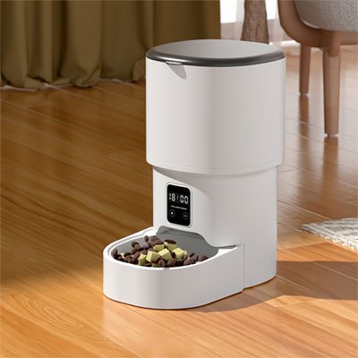 distributeur de croquettes pour chat